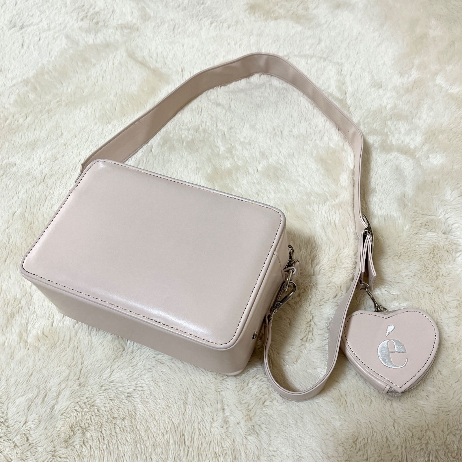 épine エピヌ ショルダーバッグ pink ピンク - メルカリ