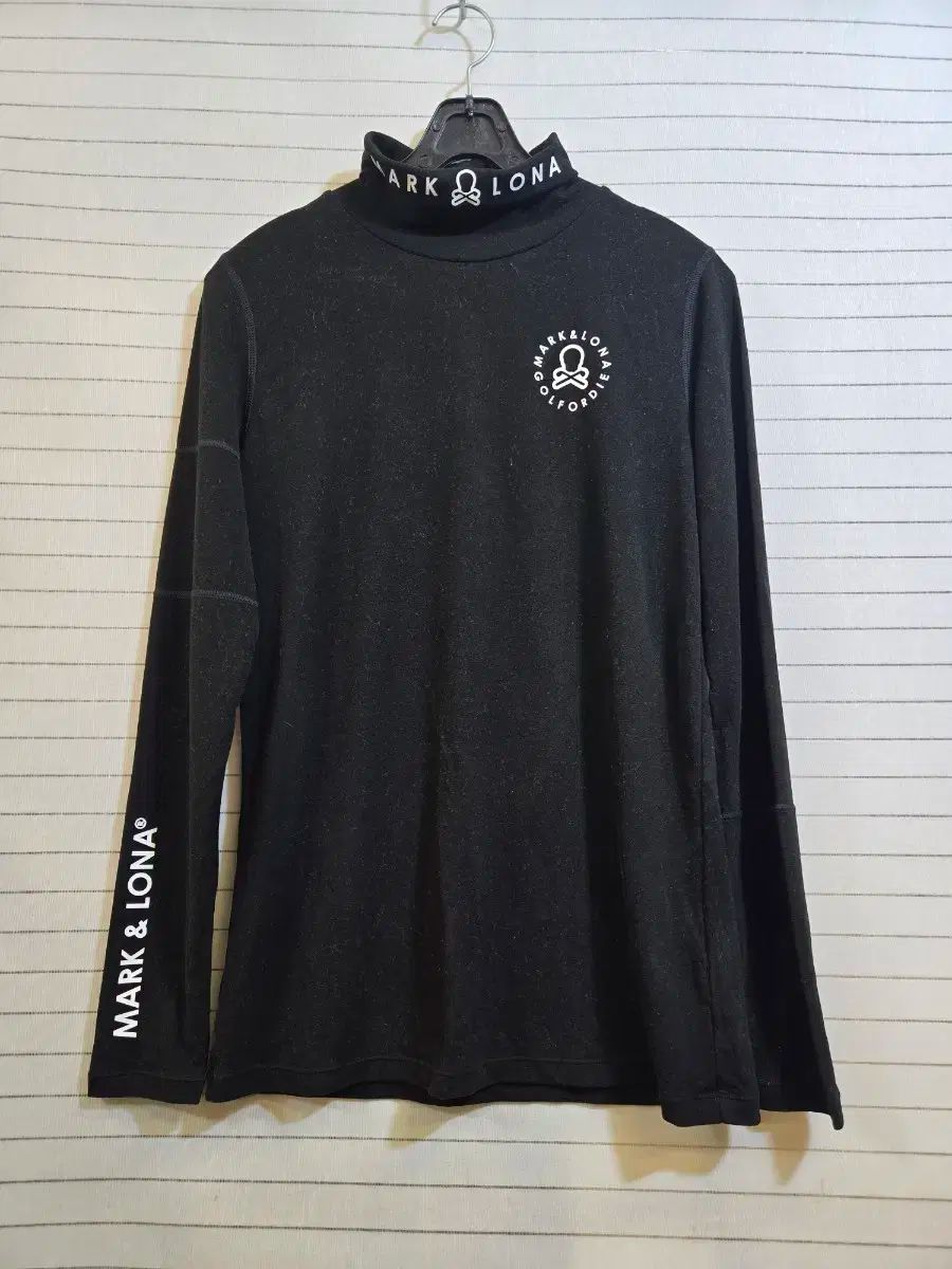 MARK - LONA マークアンドロナ ブラック ゴルフ タートルネック 長袖Tシャツ