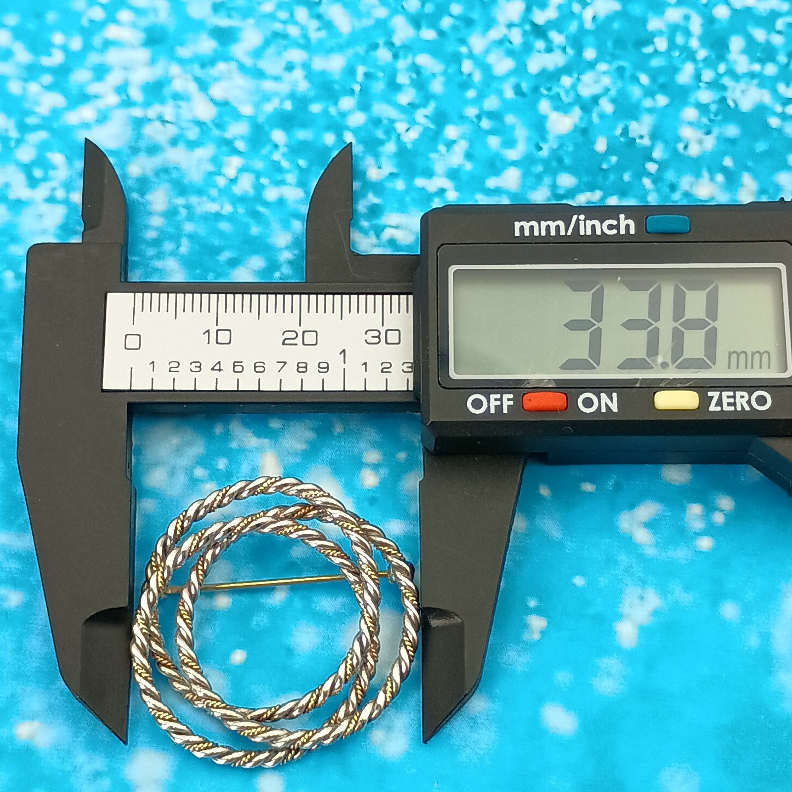 ＊ご成約済＊TIFFANY＆Co.　ツイストリボン　コンビブローチ925 750 TIFFANY&Co ティファニー K18 コンビ ツイスト ロープ ブローチ