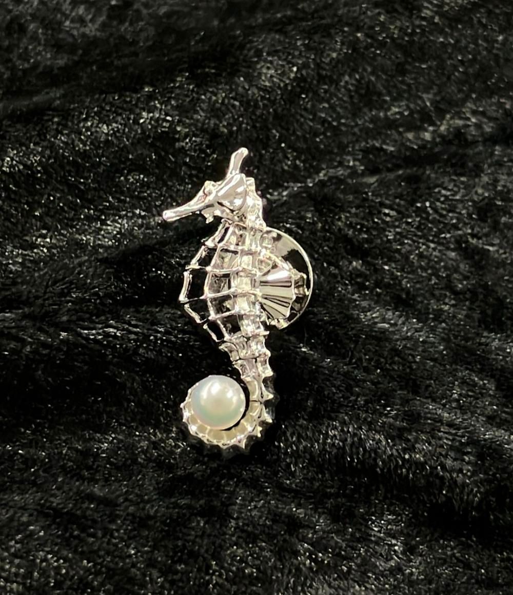 MIKIMOTO タツノオトシゴ パール ピンブローチ アウトレット 美品 ミキモト ピンブローチ SV パール 5mm