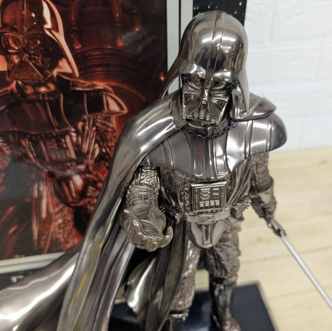 シリアル入り スターウォーズ STAR WARS スタチュー ダースベイダー