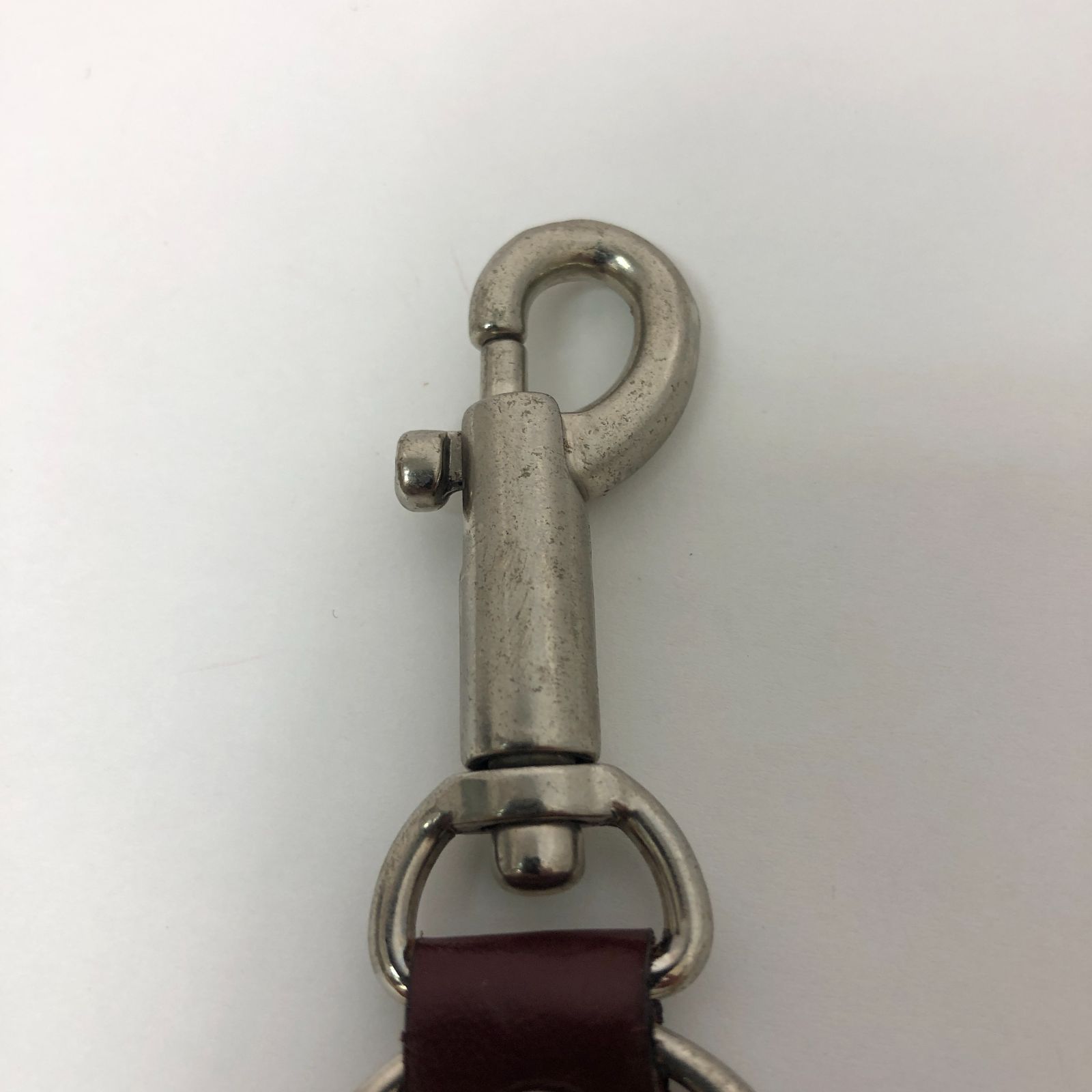 正規品 カルティエ Cartier キーリング チャーム C2 ボルドー 箱 Cartier カルティエ キーチャーム キーホルダー ボルドー SGKY10