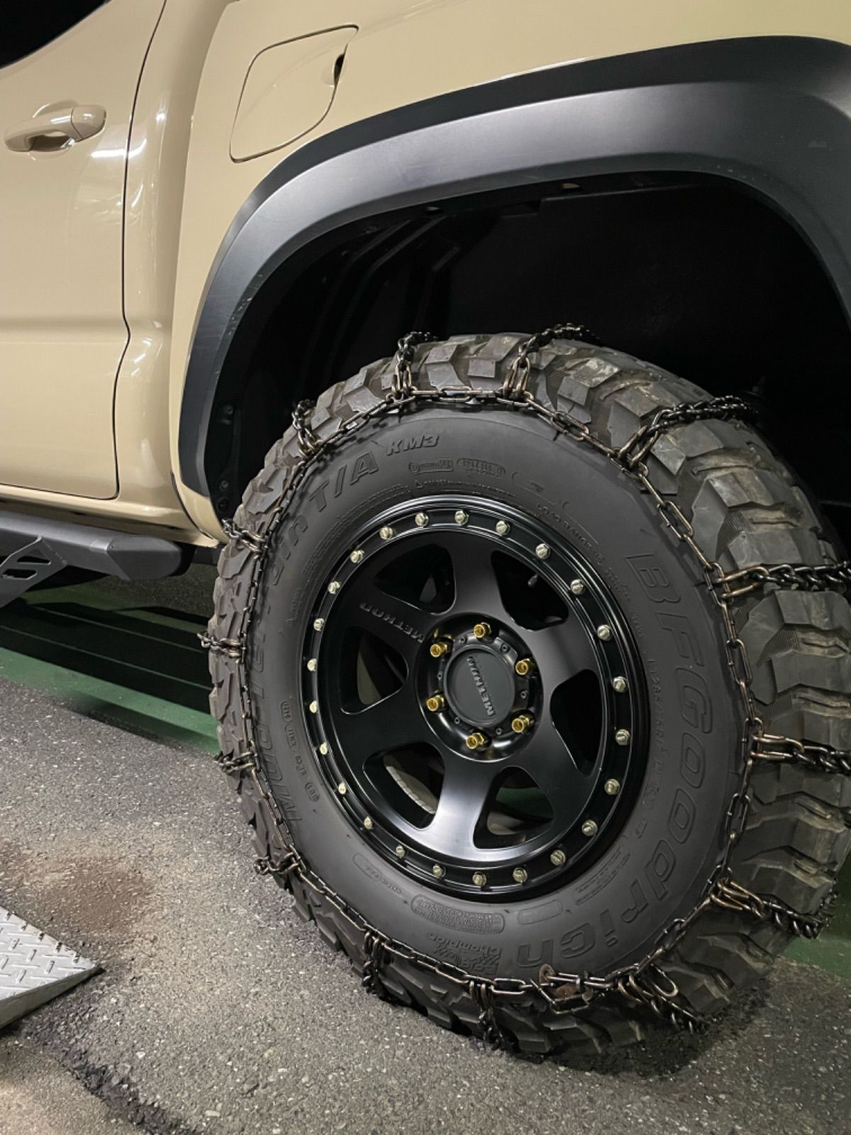 75R17 オフロードタイヤ