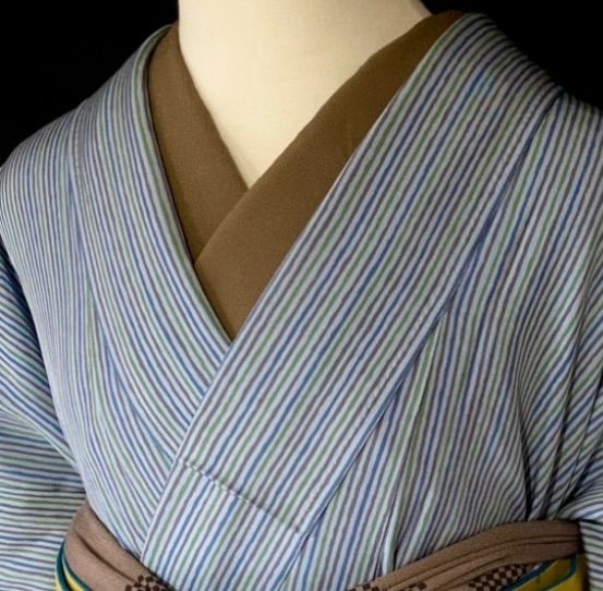 ブルーグレー縞模様の小紋〉 SALE 粋 M 身幅広め クール 爽やか - メルカリ 