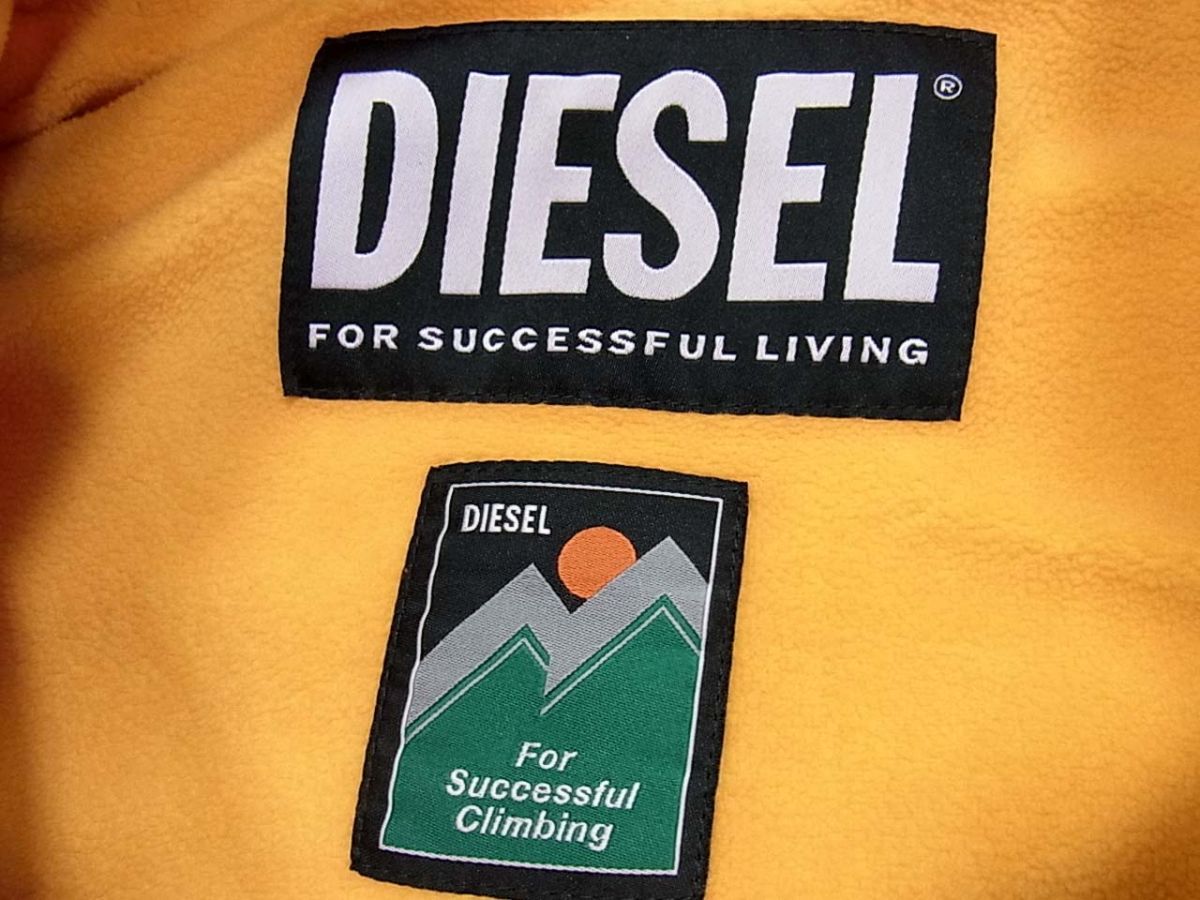 クーポン配布中】新品 定価8万円◇DIESEL W-TRODD JACKET 22aw
