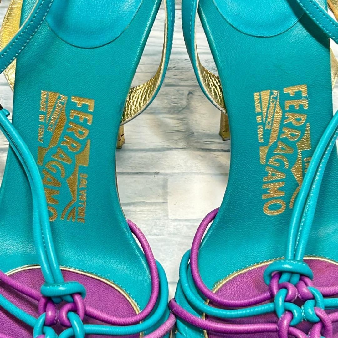 Tストラップ ハイヒール