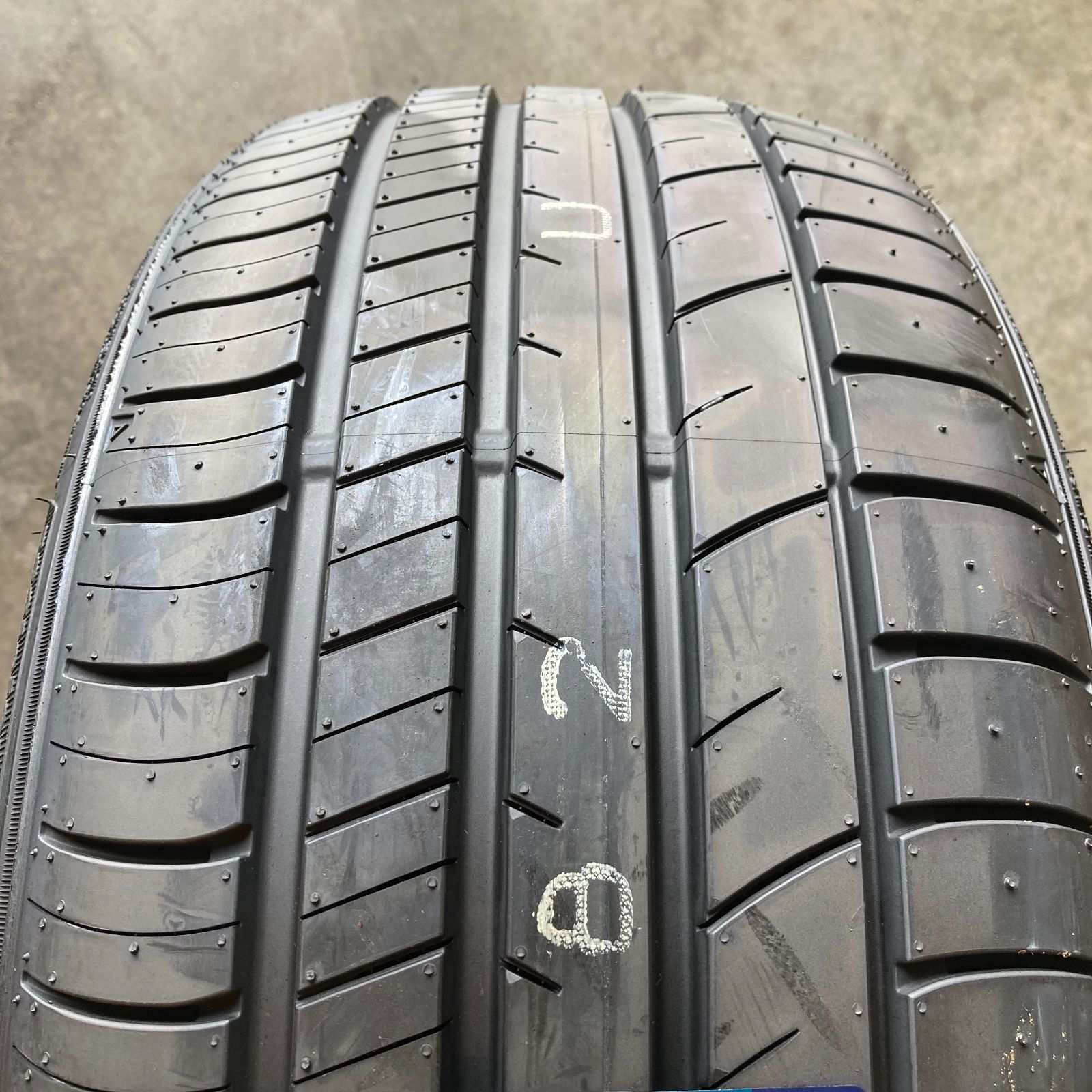 保管袋付き】225/40R19 サマータイヤ 2本セット 新品 グッドイヤー イーグリップRVF02 2020年～ MP0147-3 - メルカリ