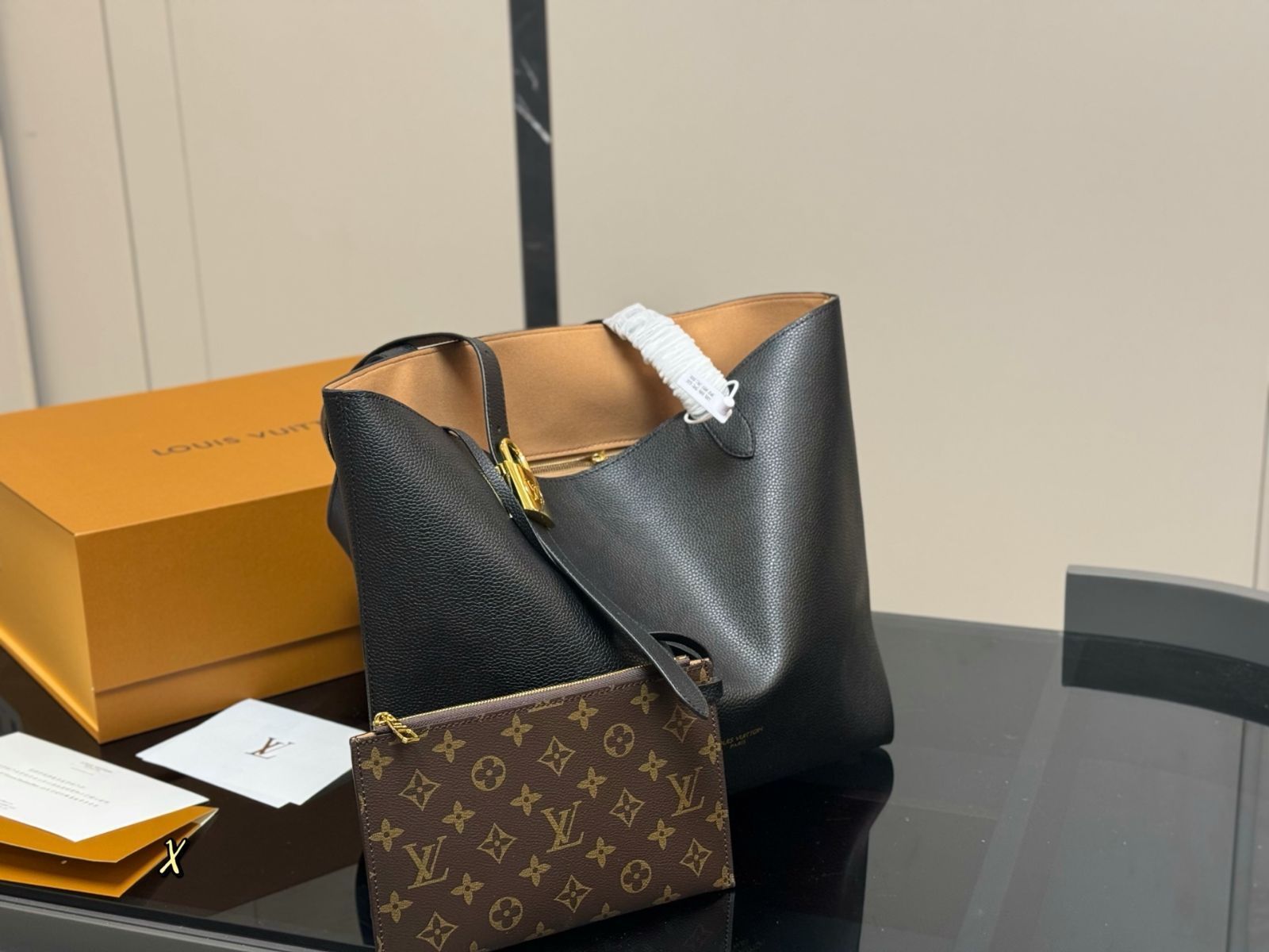 【モノグラム】Louis Vuitton ローキー バッグ レザー感が素敵♪Louis Vuitton ローキー ホーボーバッグ PM | DODO
