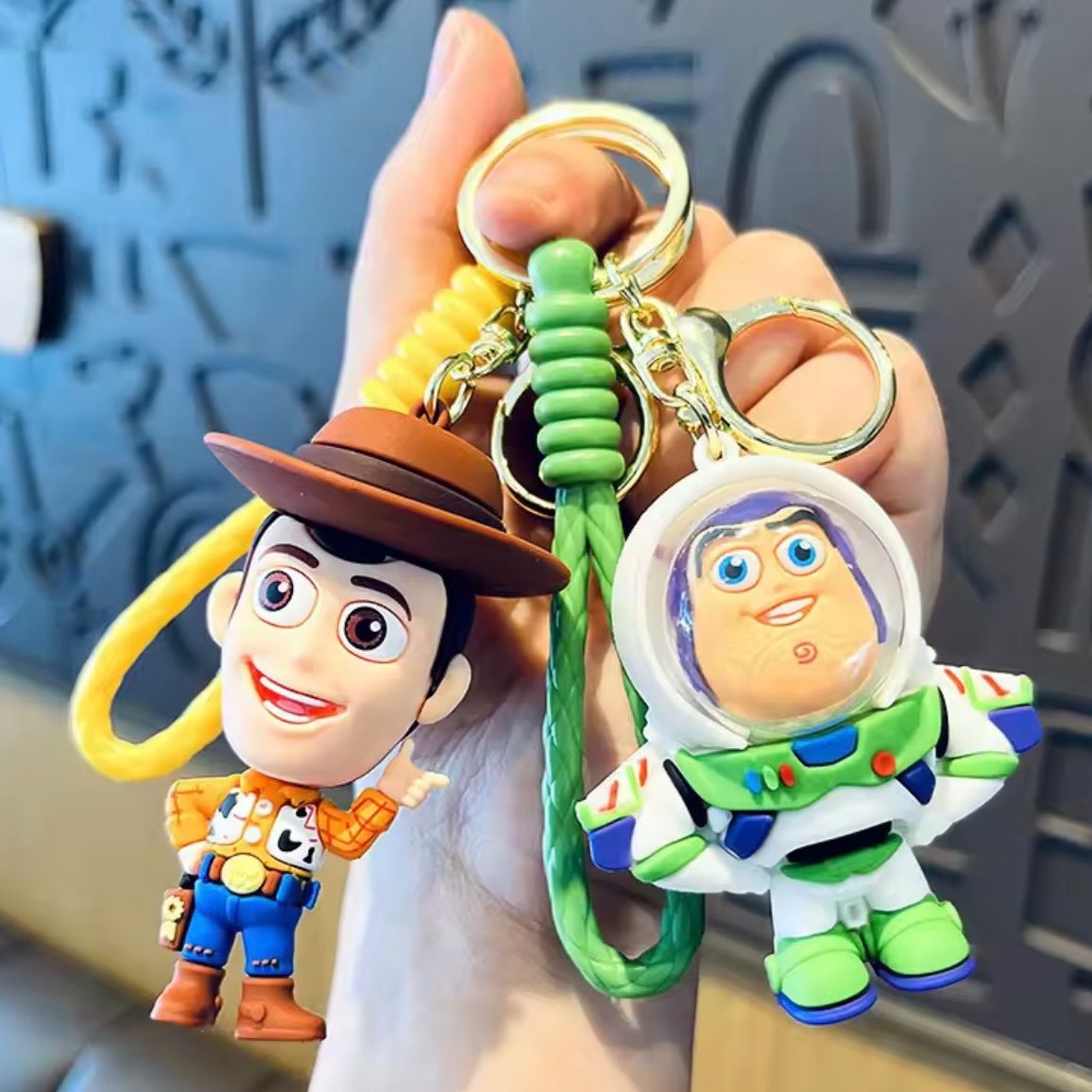 ディズニー リロ&スティッチ パープル 立ちver キーホルダー ストラップ ディズニー リロ&スティッチ パープル 立ちver キーホルダー