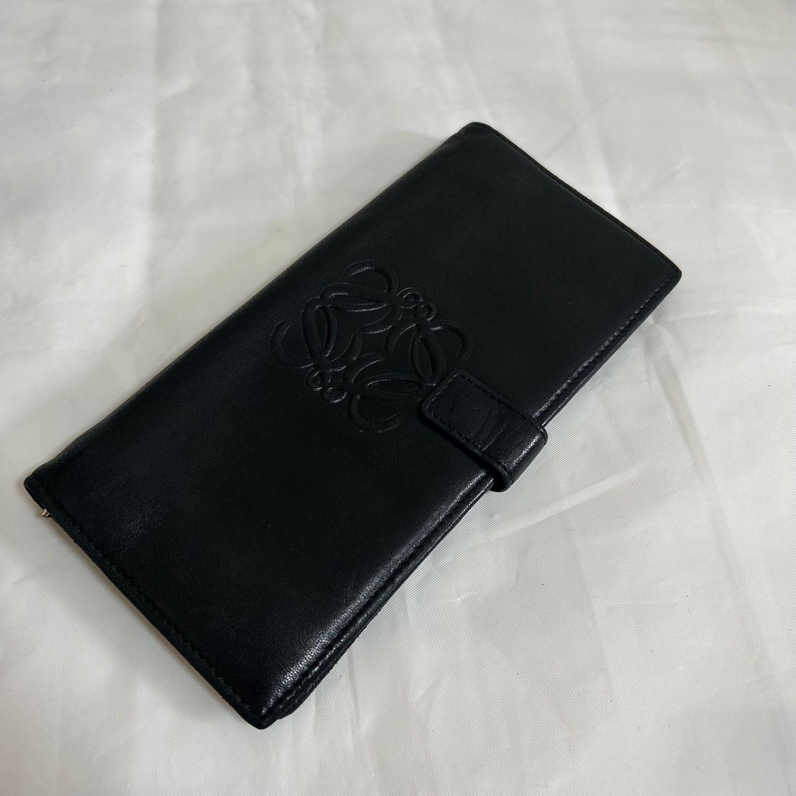 LOEWE ロエベ　アナグラム長財布　ブラック リピート アナグラム 長財布 ラウンドファスナー ブラック（2024
