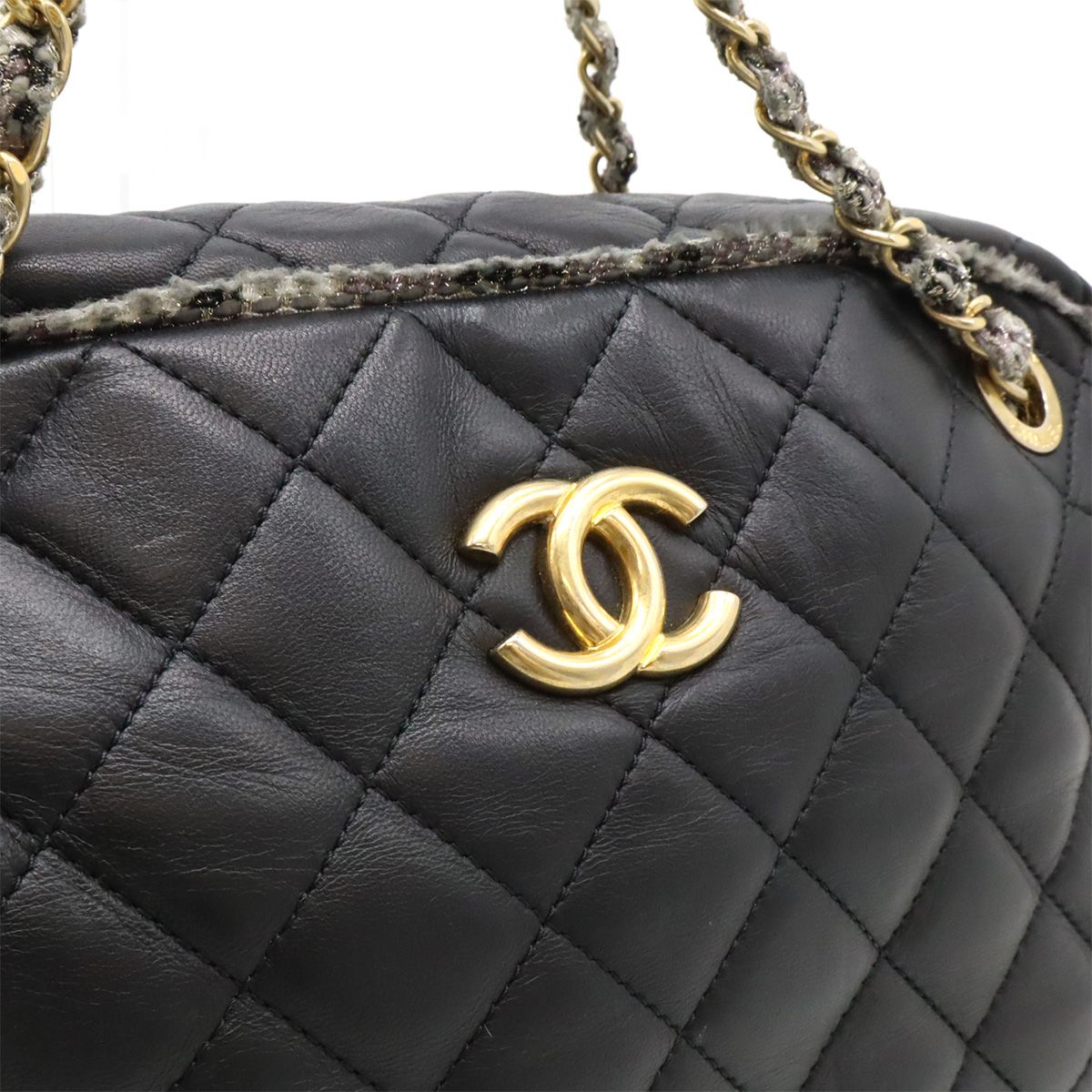 シャネル マトラッセ ラムスキン ココマーク チェーンショルダー バッグ 黒 CHANEL】シャネル マトラッセ22 ショルダーバッグ ラムスキン