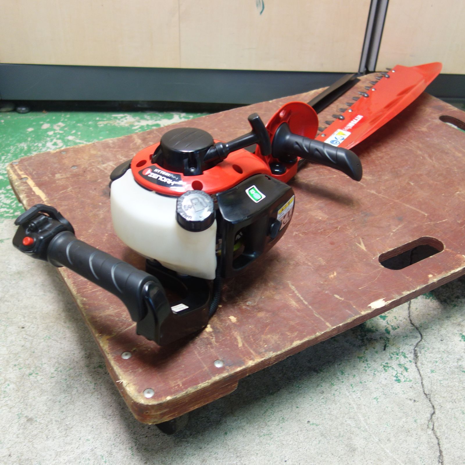 153 12/13☆ゼノア ヘッジトリマー HT601 Pro1 動作品☆ 【公式通販】