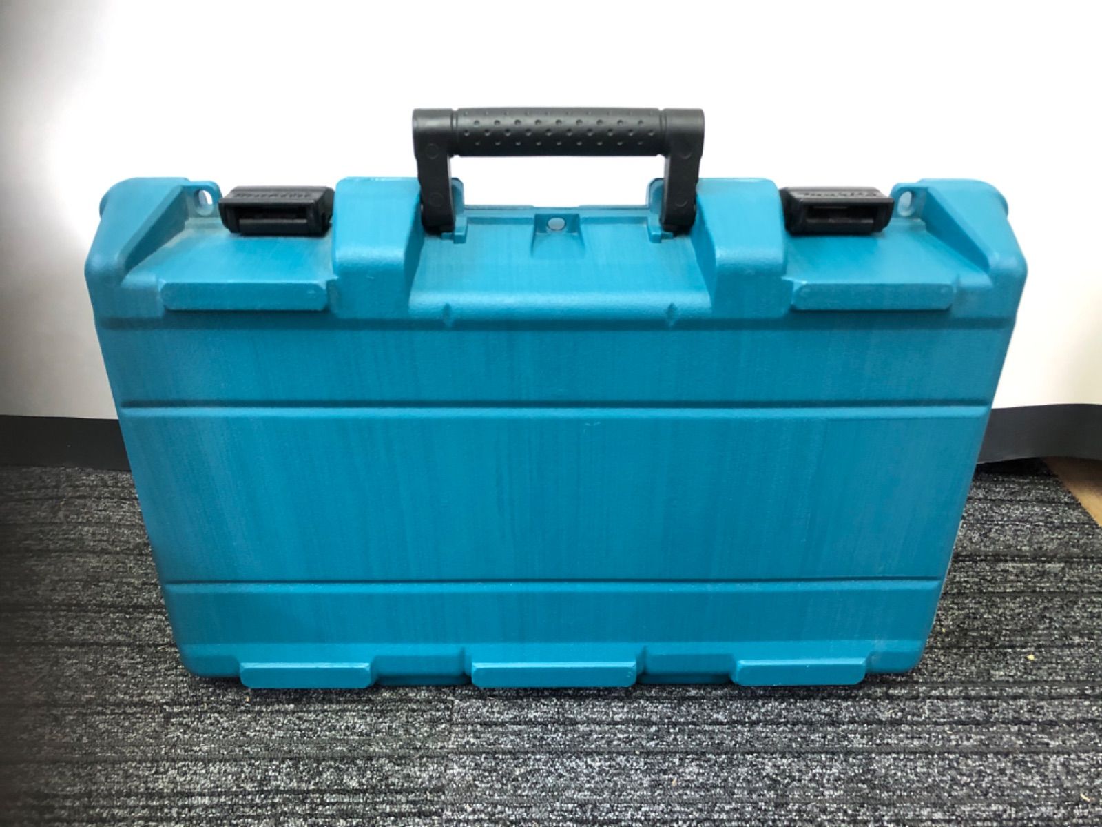 マキタ　充電式タッカ　ケース マキタ（makita） 充電式タッカ用収納ケース 中古（美品：すり傷あり