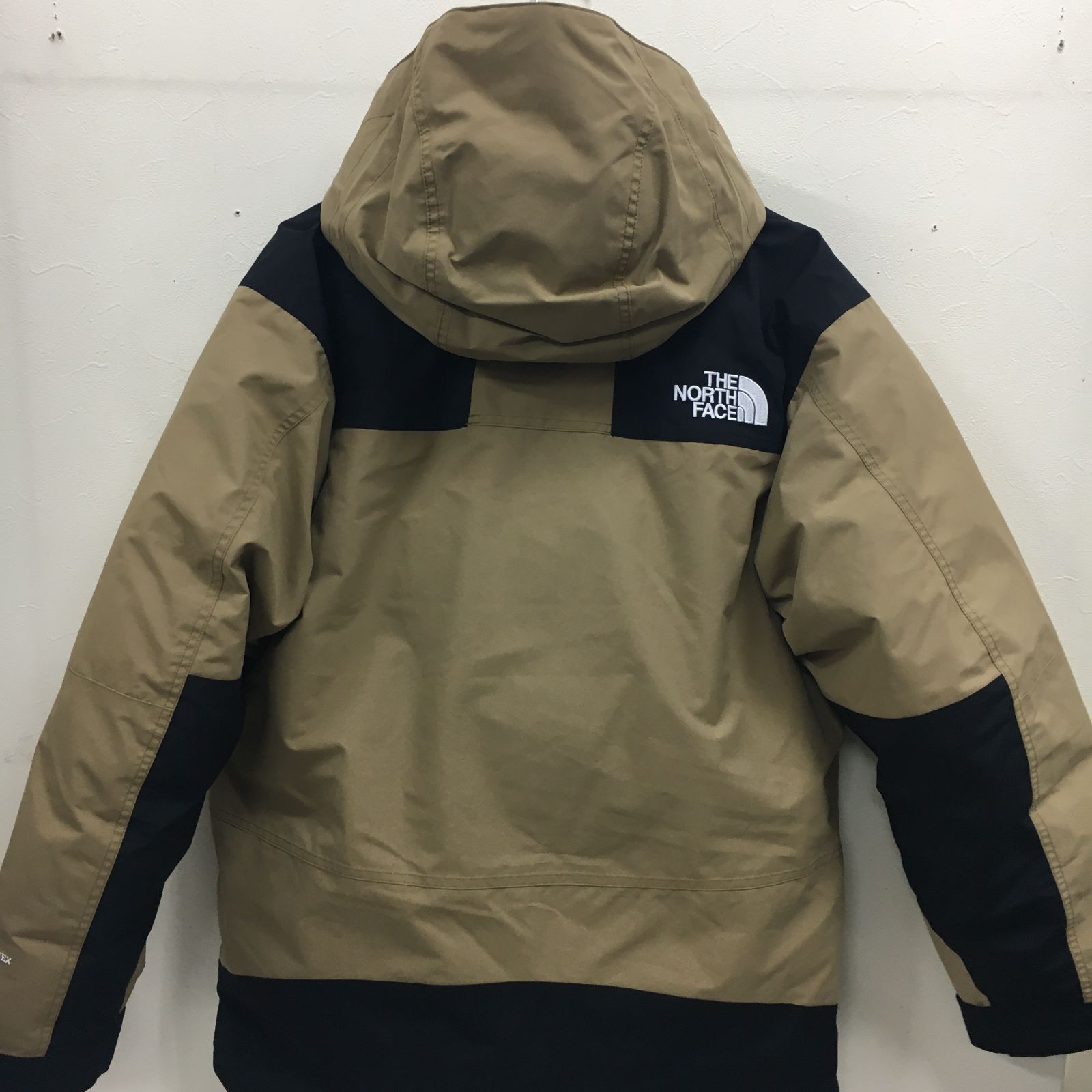 三沢店75】THE NORTH FACE MOUNTAIN DOWN JACKET ND92454 ケルプタン 