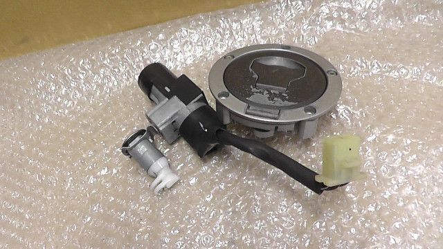 GROM グロム JC75-1102xxx の キーセット 1757054259