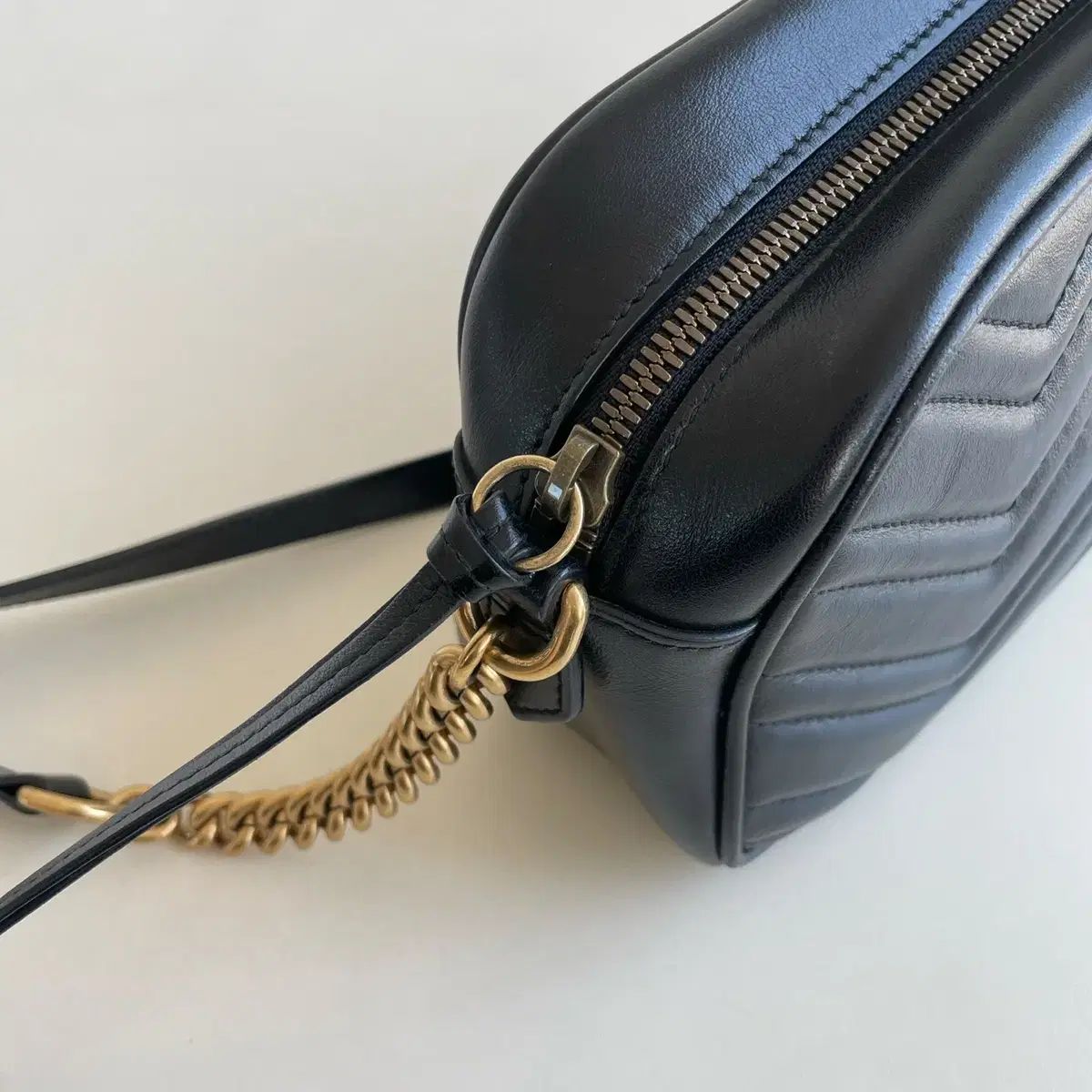 GUCCI グッチ