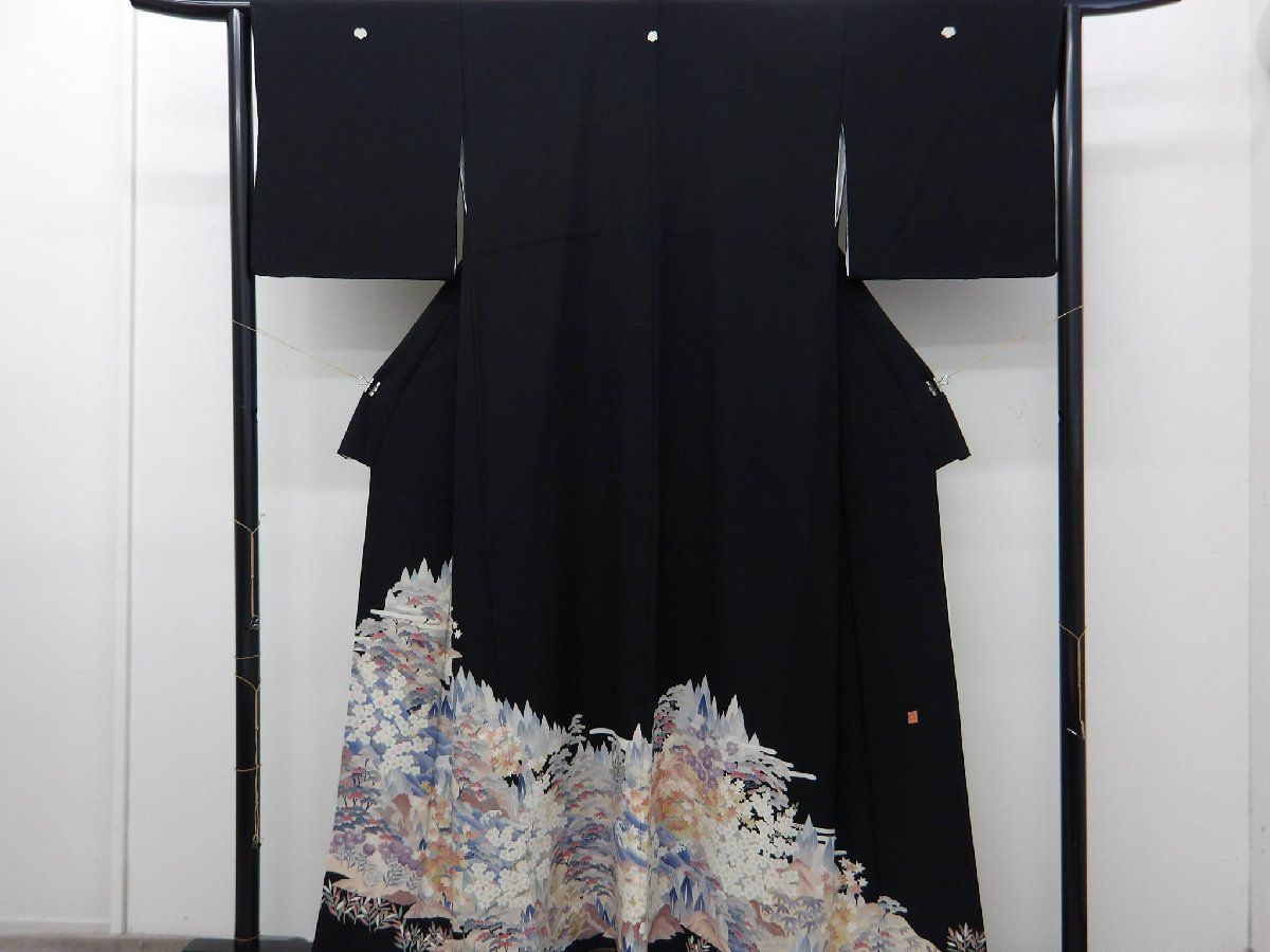 平和屋着物□豪華黒留袖 雲取り吉祥花文 金彩 正絹 逸品 AAAY7136fw