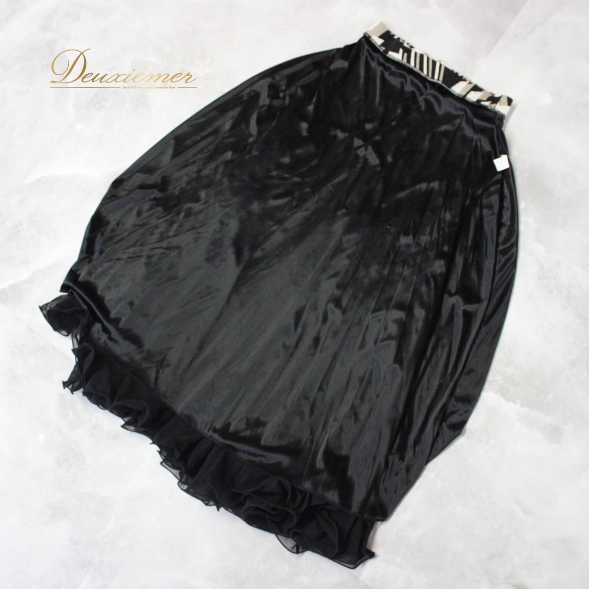 【美品 社交ダンス衣装】上下セット ICHIOKU 黒 白 ブラック ホワイト 美品 社交ダンス衣装】ブラック系 ホワイト系 黒 白 上下セット