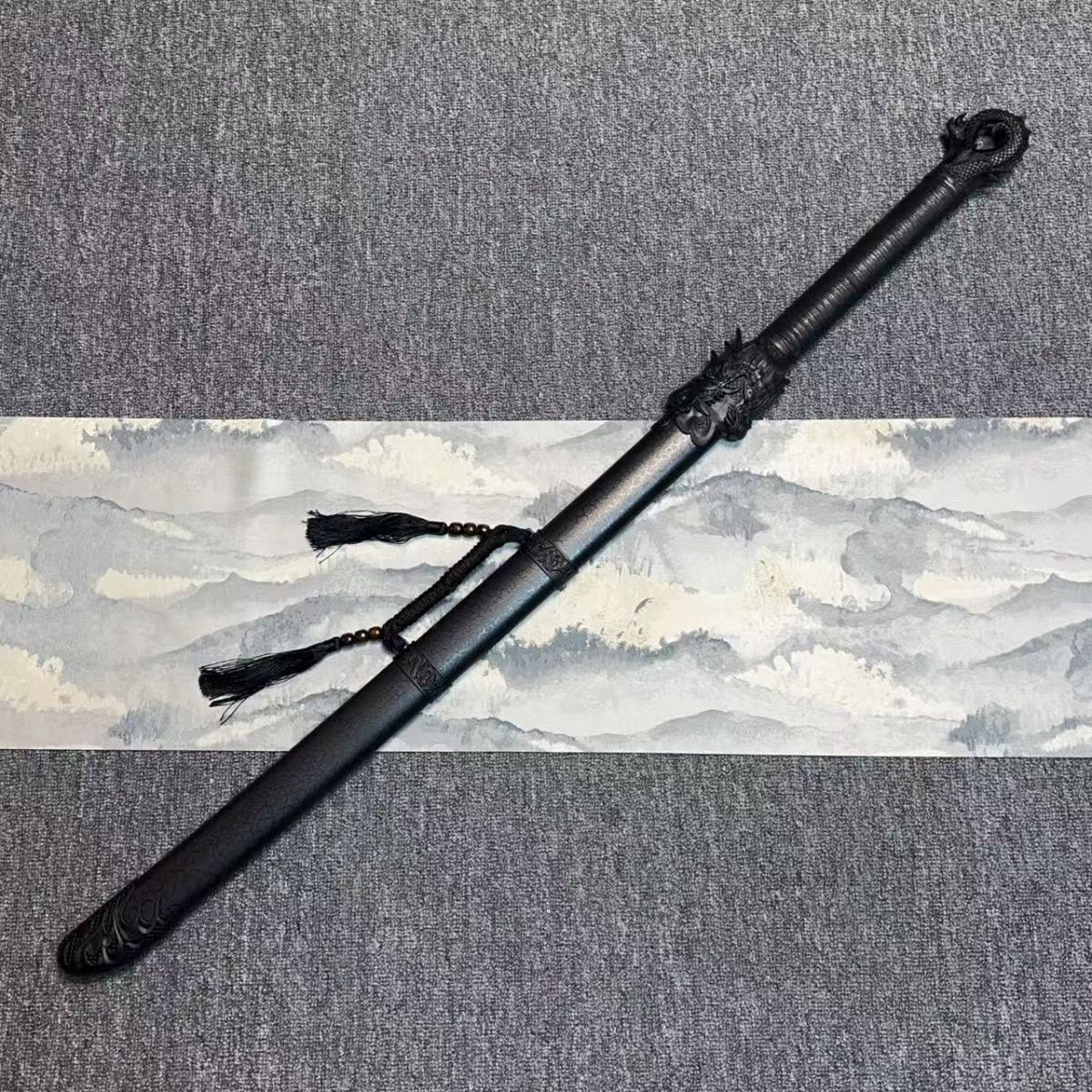 黒龍吟」楠木製居合木刀（全長105cm・龍頭龍尾デザイン） 居合