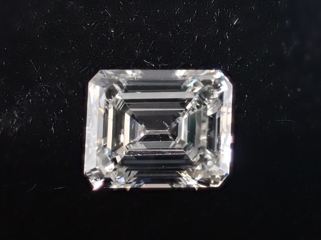 1.054ct H