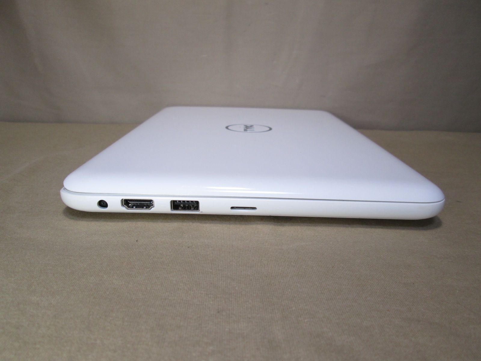 DELL Inspiron 3180【AMD A6-9220e 1.6GHz】　【Win10 Home】 長期保証 [88935]