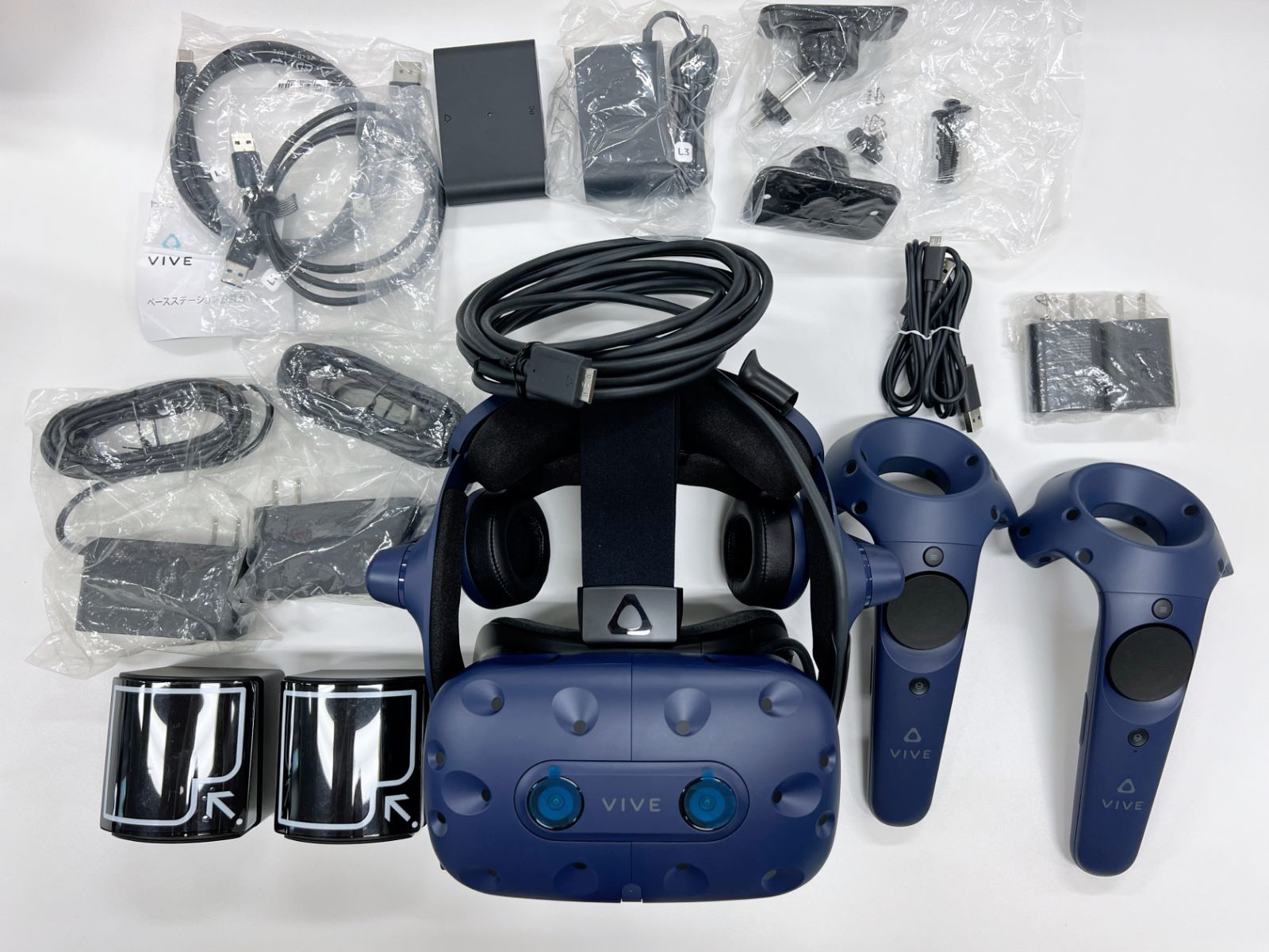 ③ HTC VIVE Pro フルキット(本体新品) - メルカリ