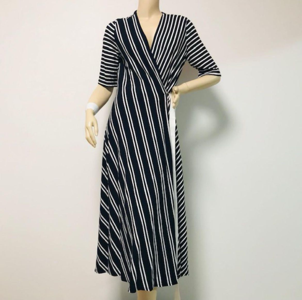美品★WEEKEND MaxMara・ウィークエンド マックスマーラ レディース マルチストライプ ラップ ワンピース(L)トップス カットソー