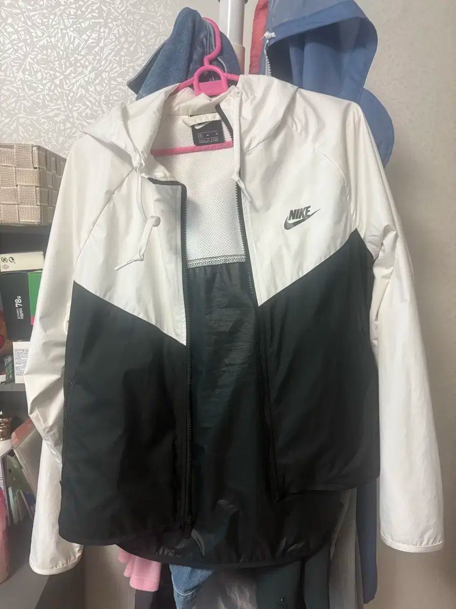 NIKE ナイキ ウィンドブレーカー M