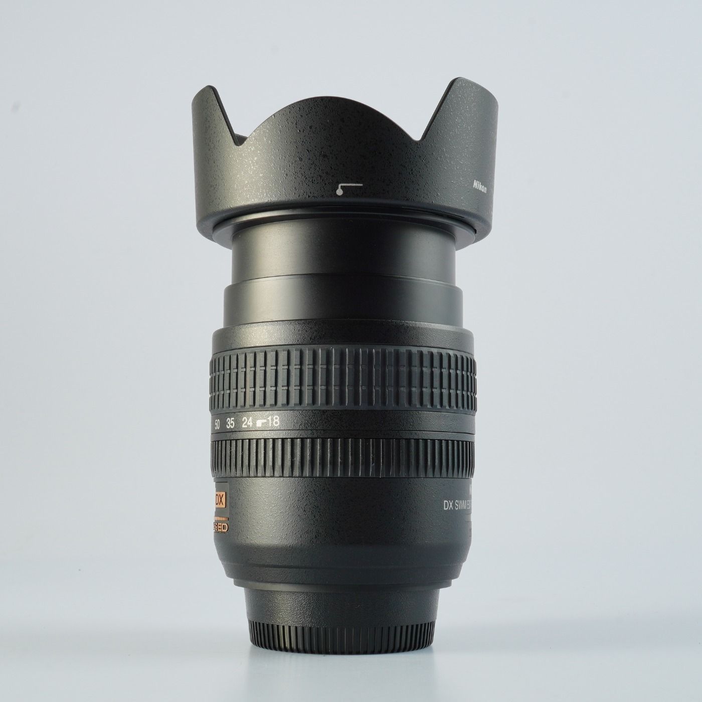 Nikon ニコン AF-S DX NIKKOR 18-70mm F/3.5-4.5 G ED ズームレンズ