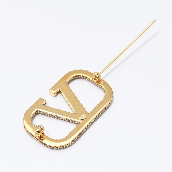 訳あり】VALENTINO ヴァレンティノ ブローチ アクセサリー Vロゴ 訳あり】VALENTINO ヴァレンティノ ブローチ アクセサリー Vロゴ