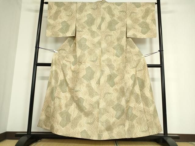 平和屋着物▽上質な紬　単衣　幾何学文　正絹　逸品　DAAT9889az 平和屋着物▽上質な紬 単衣 幾何学文 正絹 逸品 DAAT9889az - メルカリ