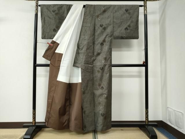 平和屋着物●本場大島紬　9マルキ　蔦の葉文　正絹　逸品　CAAU2187yc 平和屋着物○本場大島紬 9マルキ 蔦の葉文 正絹 逸品 CAAU2187yc