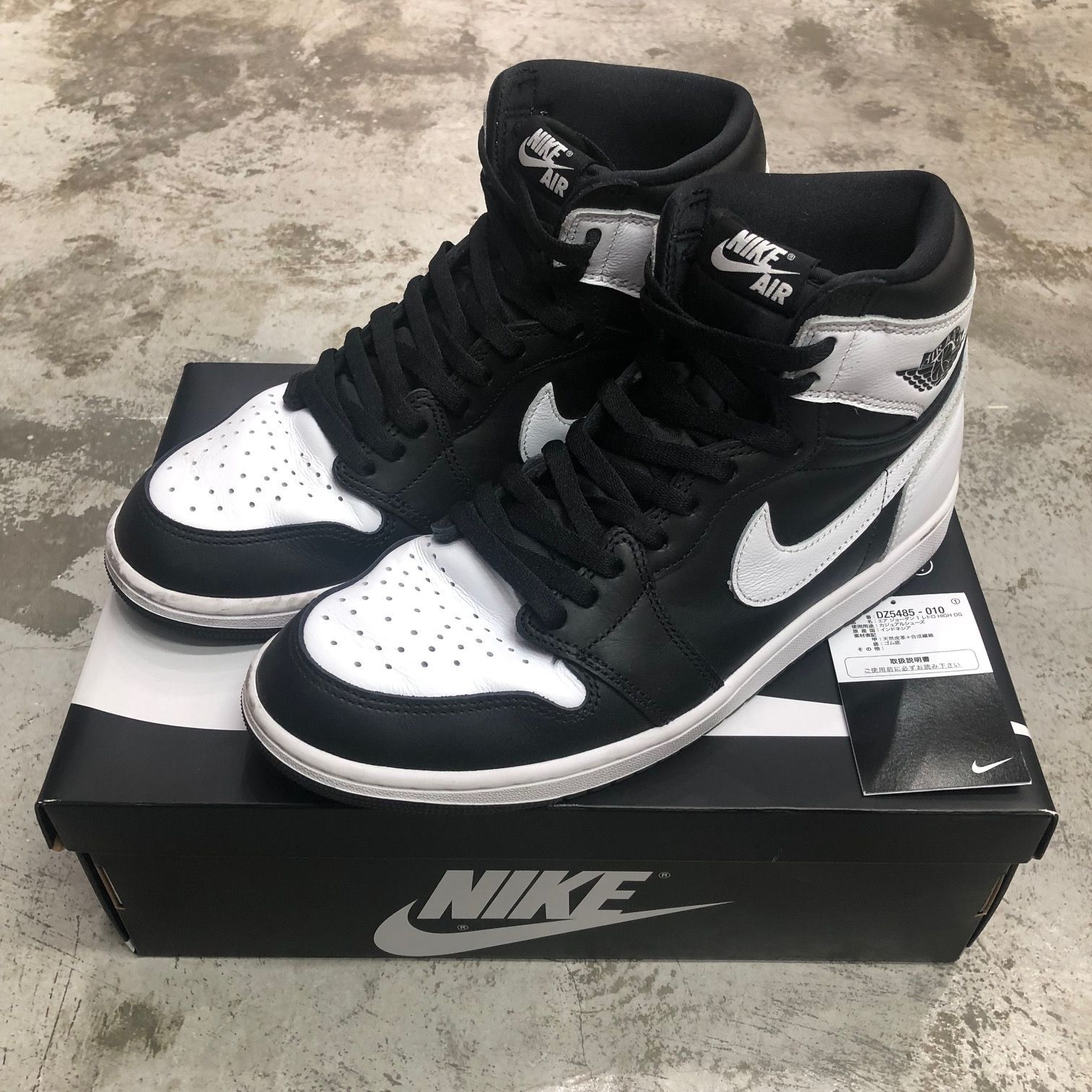 国内正規 Nike Air Jordan 1 Retro High OG Black/White DZ5485-010 エアジョーダン1 スニーカー  ナイキ 28cm 72561A1 - メルカリ