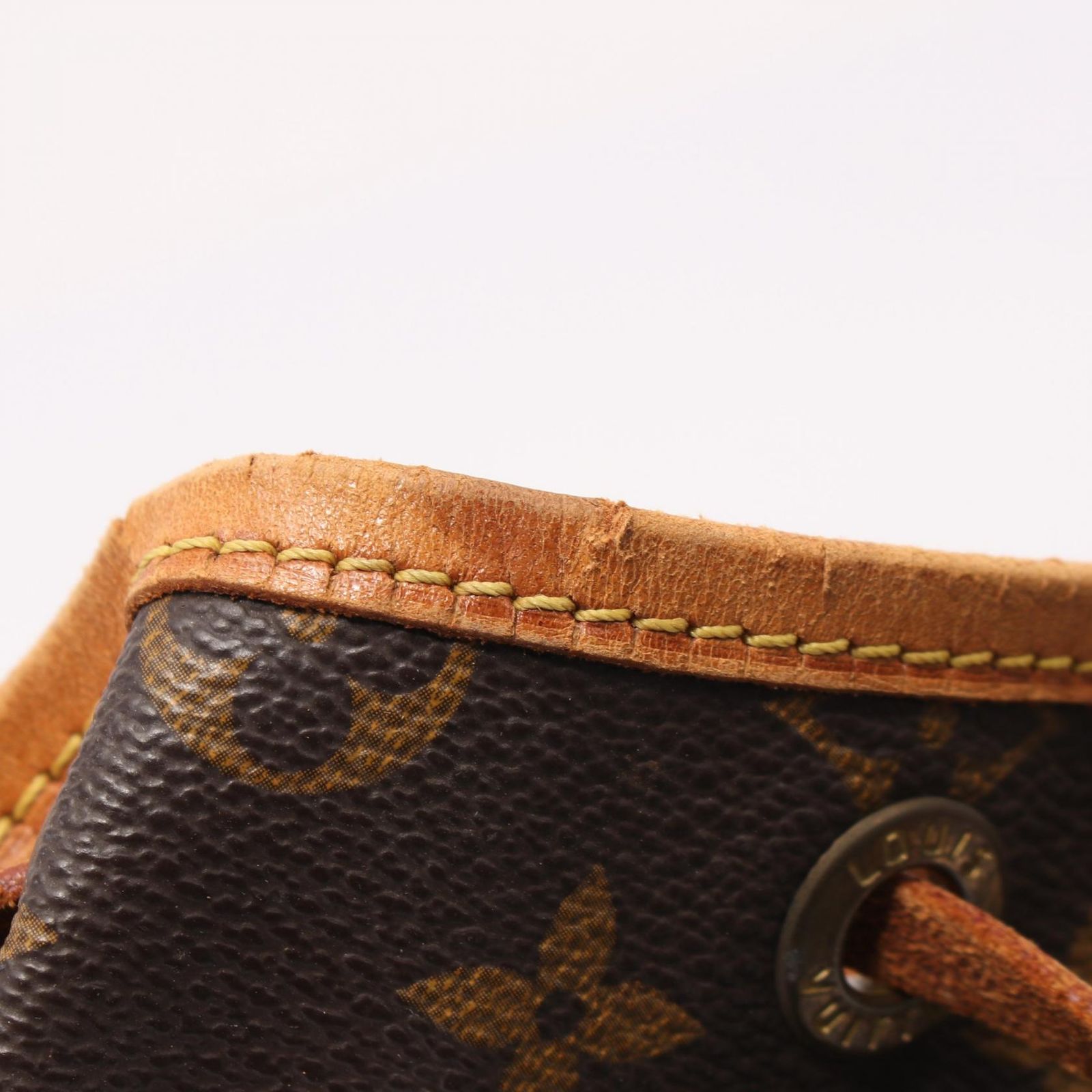 VUITTON
