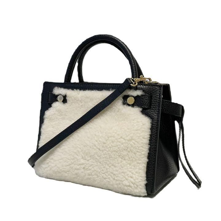 IACUCCI イアクッチ ファーストラップ付き ショルダーバッグ IACUCCI 