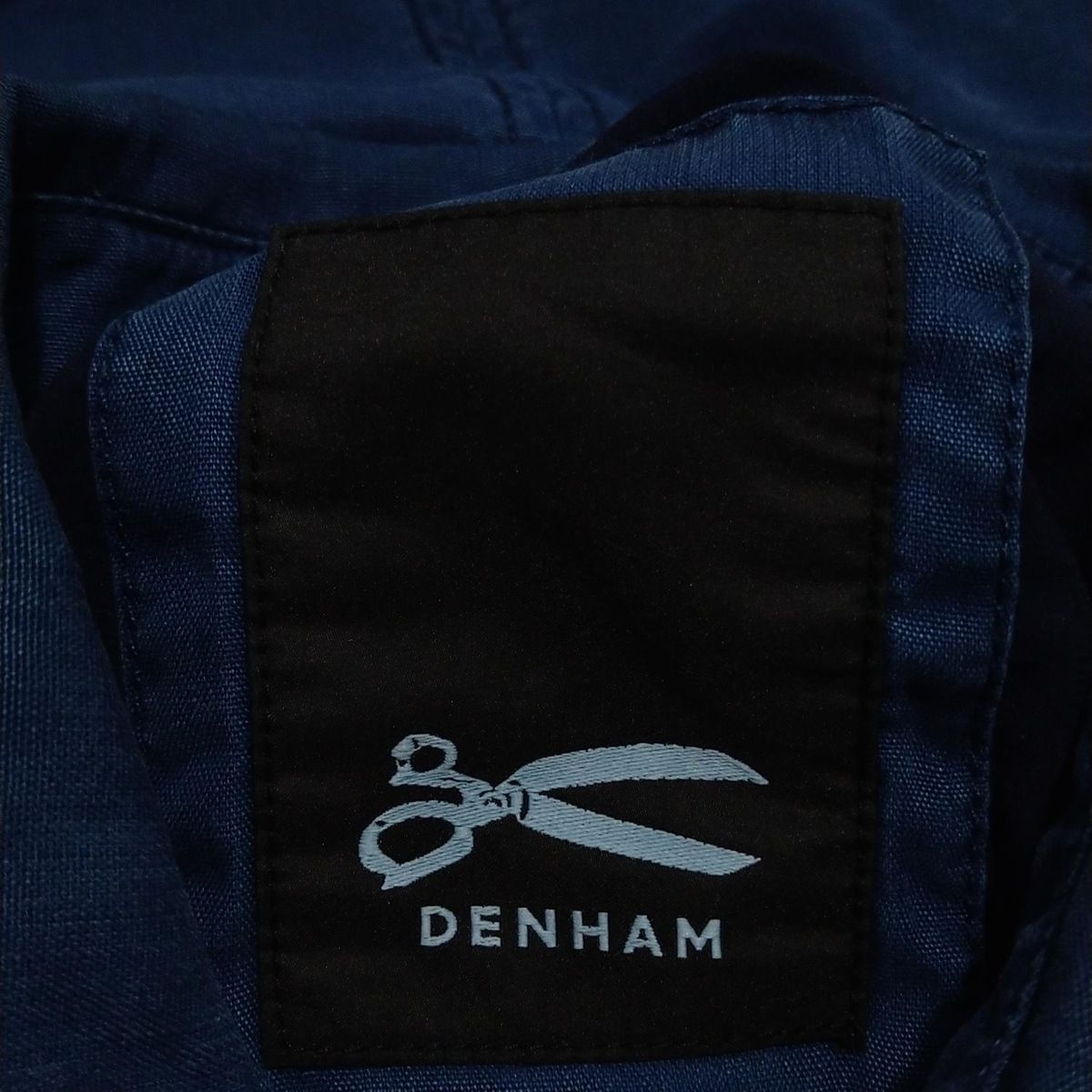 デンハムDENHAMネイビー ステンカラーコート ロゴ入り - メルカリ