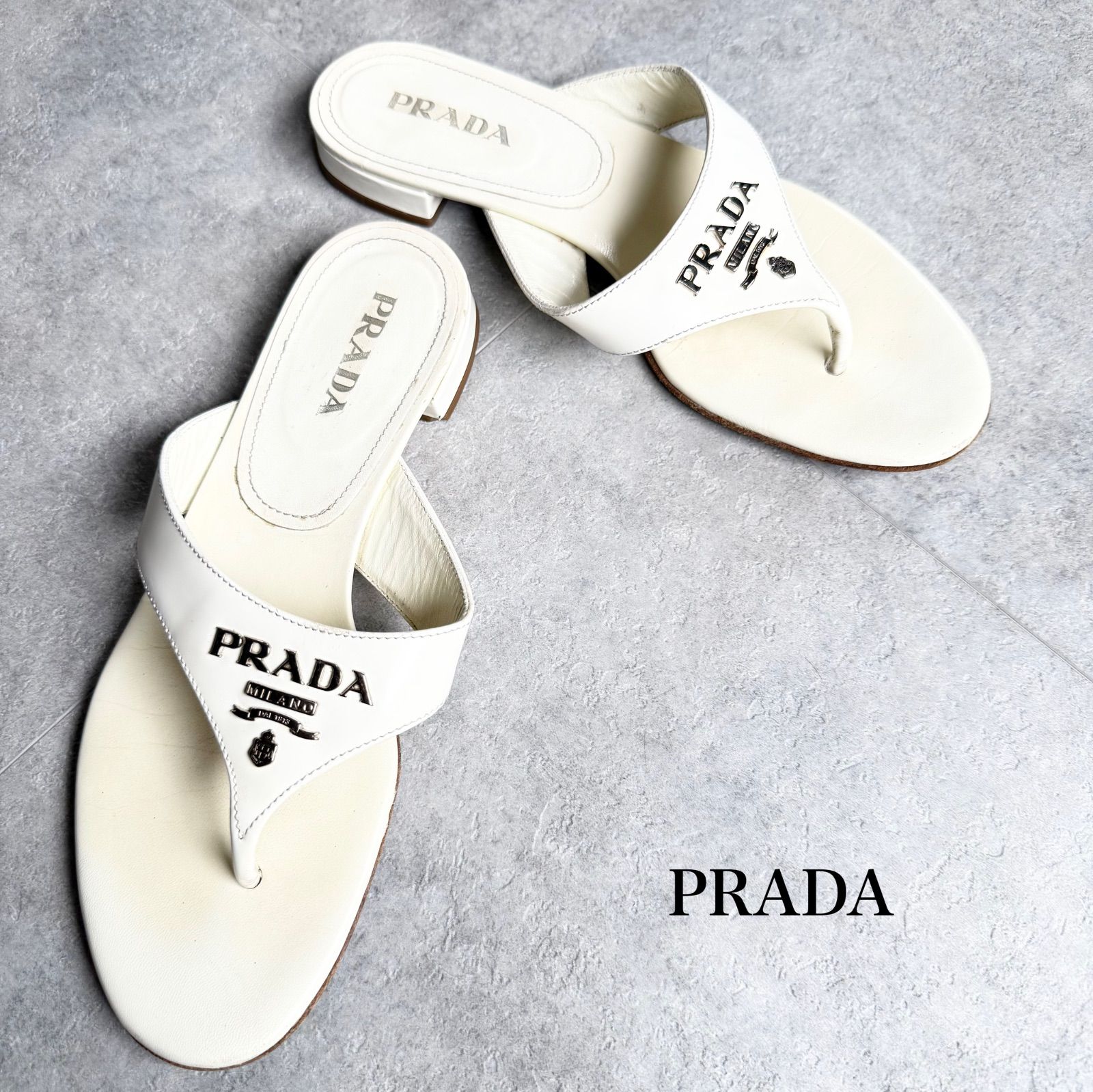 【美品・8/3まで】PRADA 白サンダル（日本サイズ23.5） PRADA ホワイト サンダル 美品・8/3まで】PRADA 白サンダル（日本