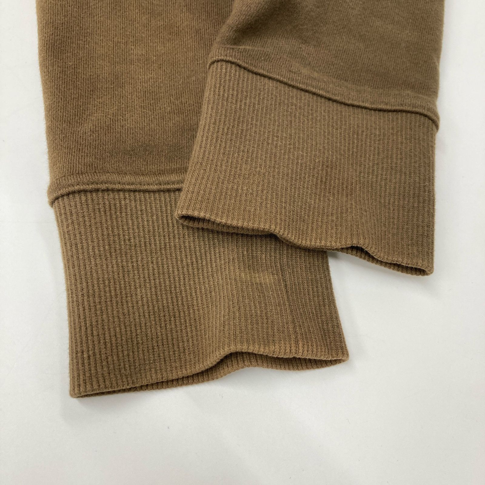  OLLEBOREBLA アルベロベロ ﾌﾞﾗｳﾝ 豚さん ｸﾏ 刺繍 ｼﾞｯﾌﾟ ﾊﾟｰｶ 表記無し アンサンブル トップス