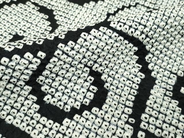 平和屋本店□極上 本疋田絞り 小紋 唐草文 黒地 逸品 CZAA2711s5