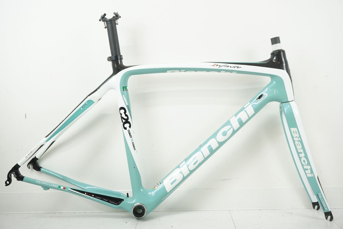 Bianchi C2C infinito 2010年モデル - 自転車