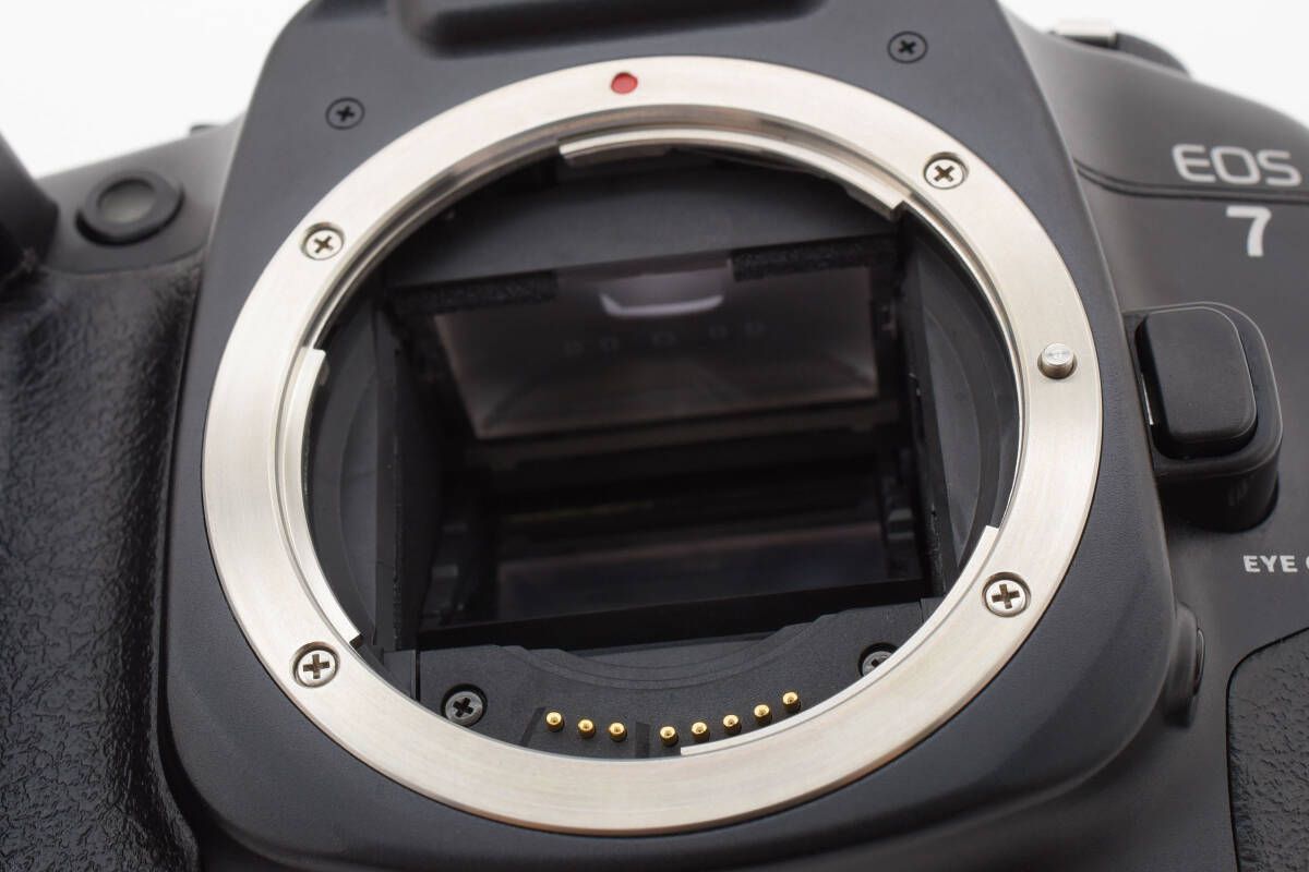 ☆極上品☆キャノン Canon EOS-7 ボディ☆ K660 #2973 - メルカリ