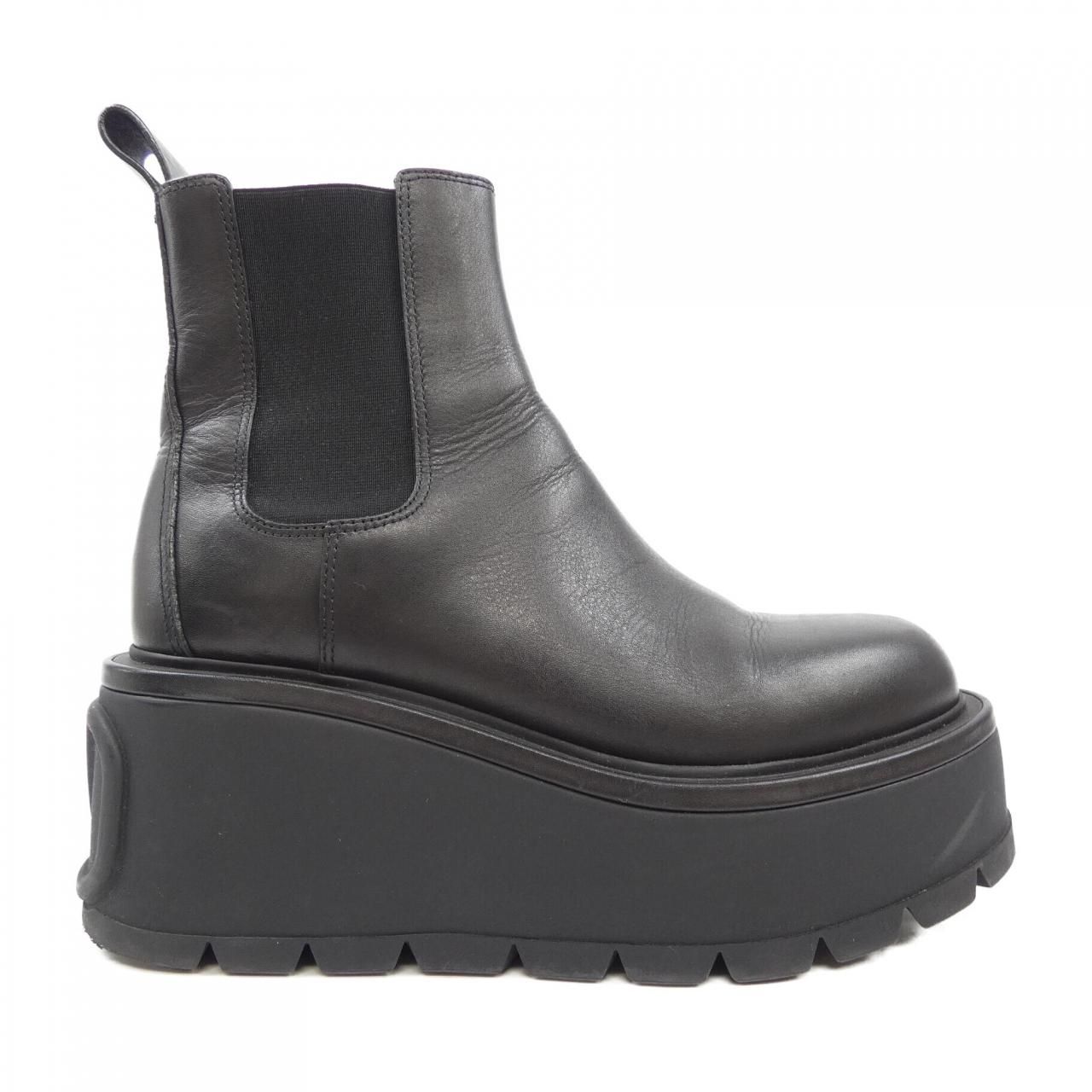 ヴァレンティノ VALENTINO ブーツ