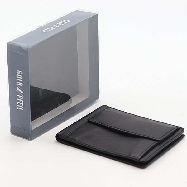 ブラックレザー二つ折り財布 箱付き 箱付 美品 ゴールドファイル