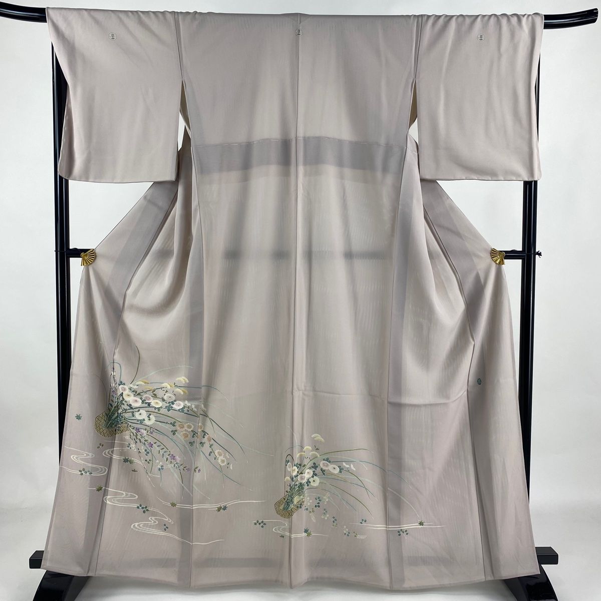 色留袖 身丈163cm 裄丈67cm M 絽袷 落款 花籠 流水 ピンクベージュ 正絹 秀品 三つ紋
