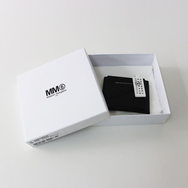 エムエムシックス MM6 メゾンマルジェラ Maison Margiela レザー コインウォレット |ブラック ジップ 小銭入れ 2400014394504