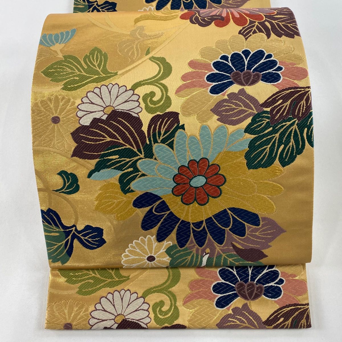 袋帯 秀品 菊唐草 刺繍 箔 金色 六通 正絹