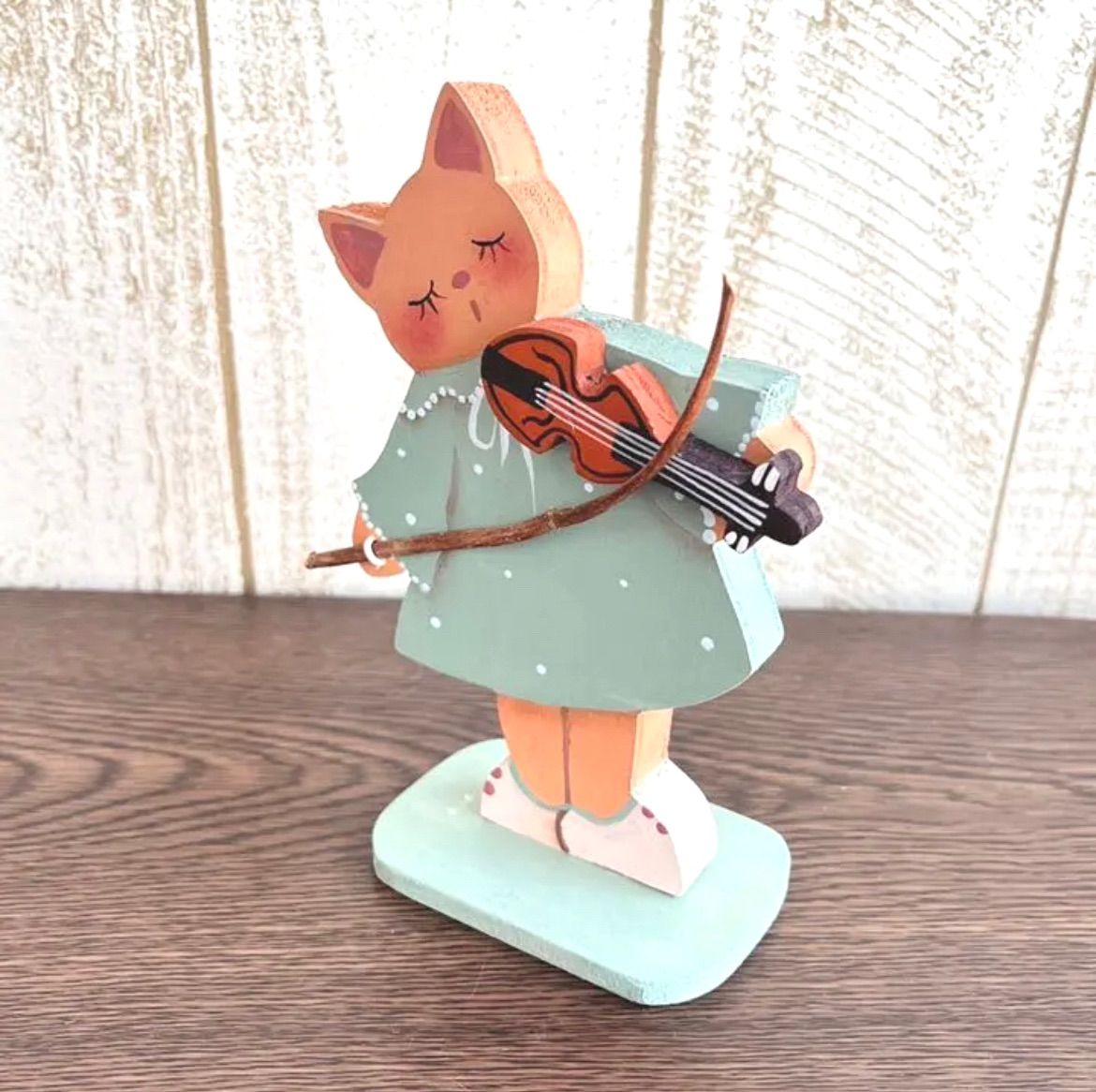 トールペイント(アッセンデルフト)ネコの置物バイオリン-