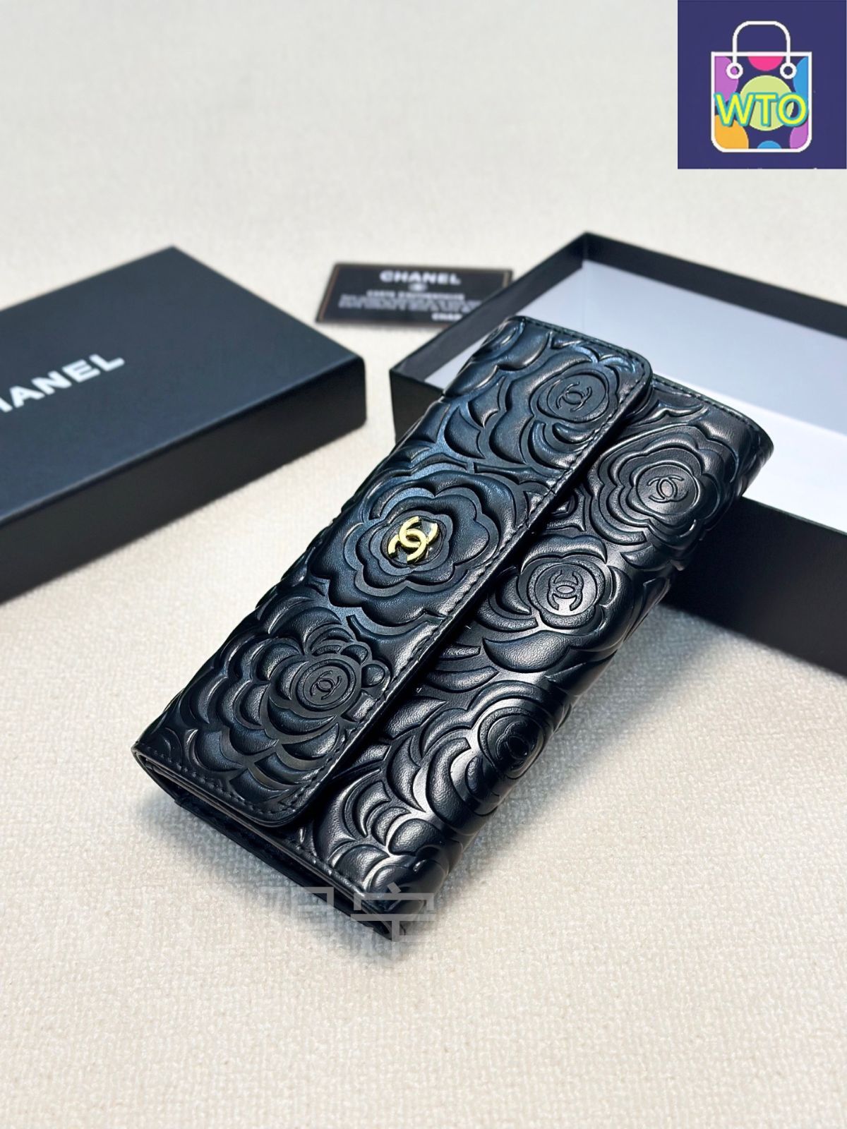 本日特価] シャネル レディース ウォレット カメリアデザイン