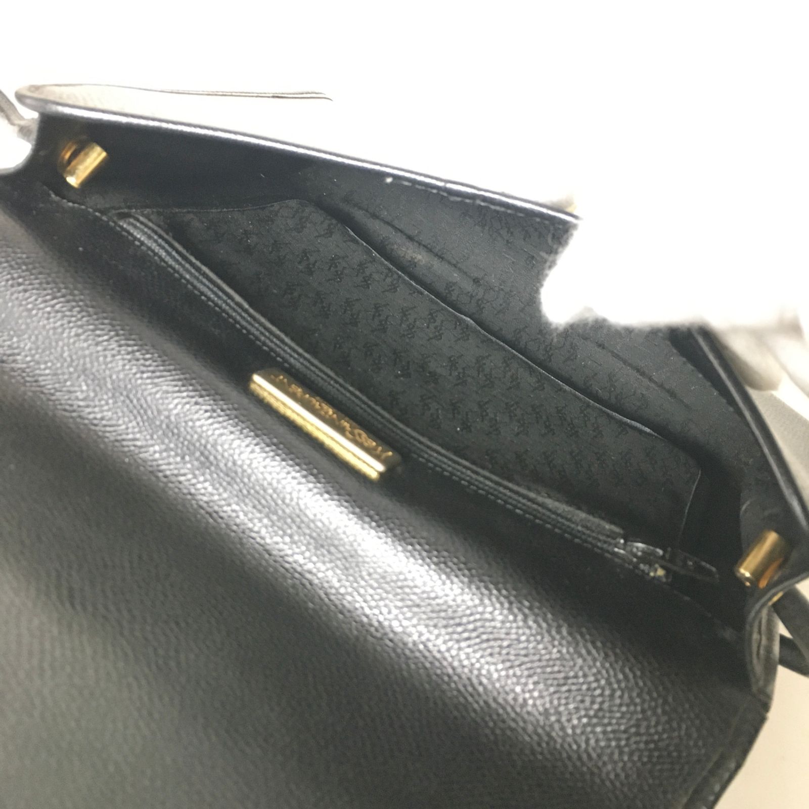 2509-89｜イヴサンローラン ショルダーバッグ レザー ブラック YSLロゴ  