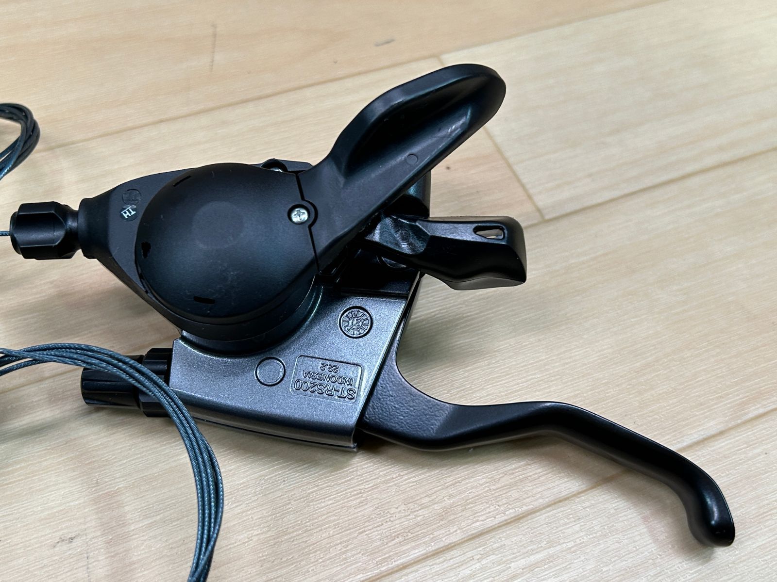 シマノ クラリス ブレーキレバー シフトレバー 付き ST-RS200 Amazon | シマノ(SHIMANO) シフティング/ブレーキレバー(ROAD